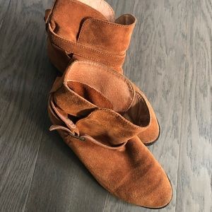 Sam Edelman Tobacco Suede Booties